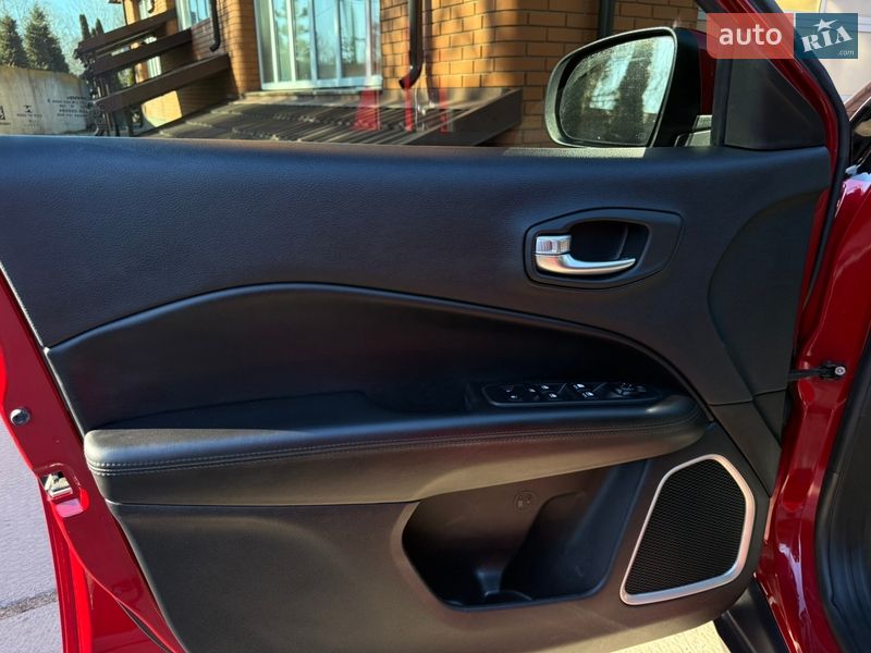 Позашляховик / Кросовер Jeep Compass 2018 в Лубнах