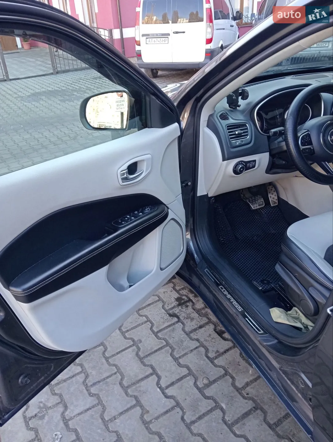 2018 Jeep Compass - мініатюра 21