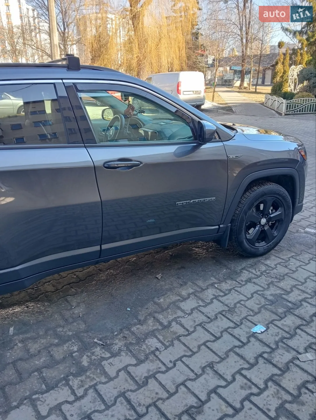 2018 Jeep Compass - мініатюра 16