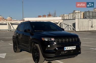 Внедорожник / Кроссовер Jeep Compass 2022 в Киеве