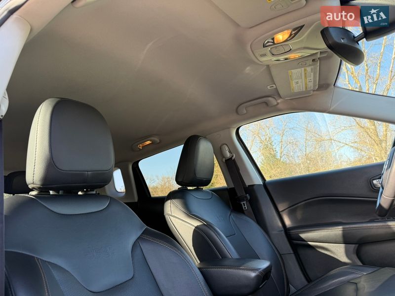 Внедорожник / Кроссовер Jeep Compass 2019 в Киеве