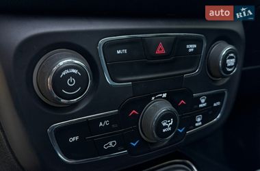 Внедорожник / Кроссовер Jeep Compass 2018 в Калуше