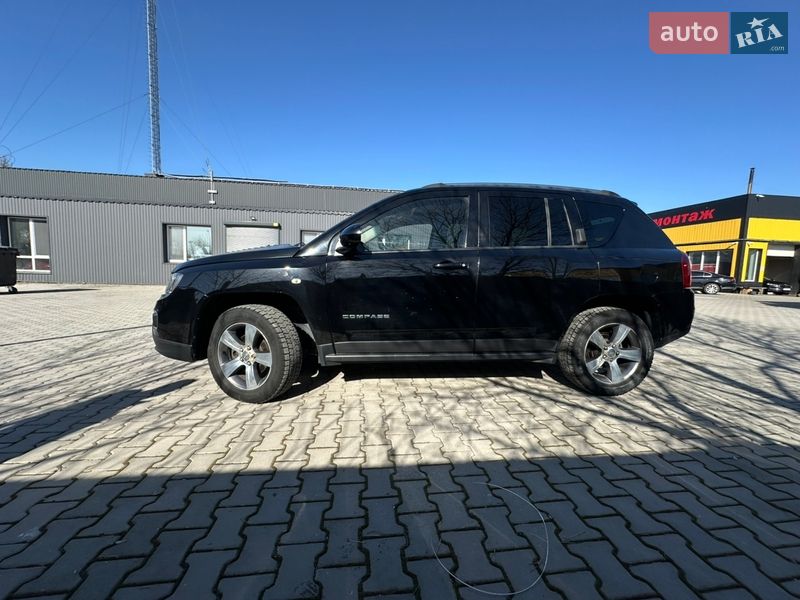 Внедорожник / Кроссовер Jeep Compass 2015 в Киеве