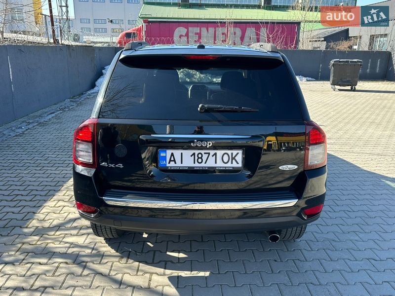 Внедорожник / Кроссовер Jeep Compass 2015 в Киеве