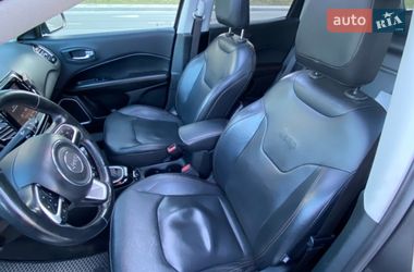 Внедорожник / Кроссовер Jeep Compass 2017 в Киеве
