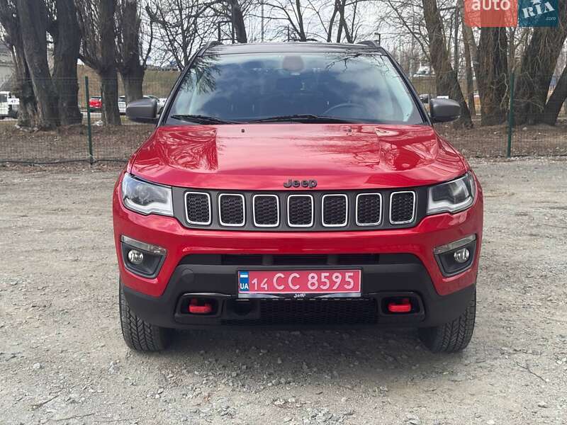 Внедорожник / Кроссовер Jeep Compass 2019 в Киеве