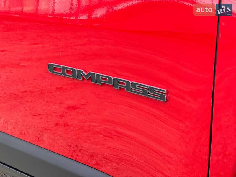 Внедорожник / Кроссовер Jeep Compass 2019 в Киеве
