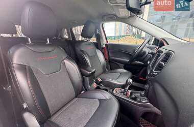Внедорожник / Кроссовер Jeep Compass 2019 в Киеве