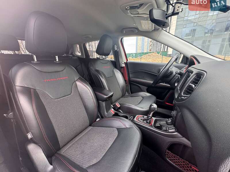 Внедорожник / Кроссовер Jeep Compass 2019 в Киеве