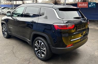 Внедорожник / Кроссовер Jeep Compass 2023 в Киеве