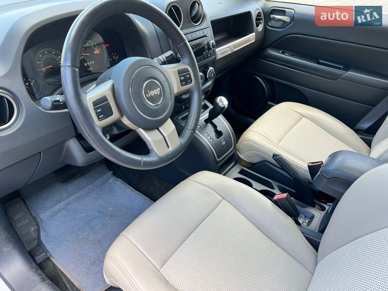 Внедорожник / Кроссовер Jeep Compass 2016 в Николаеве