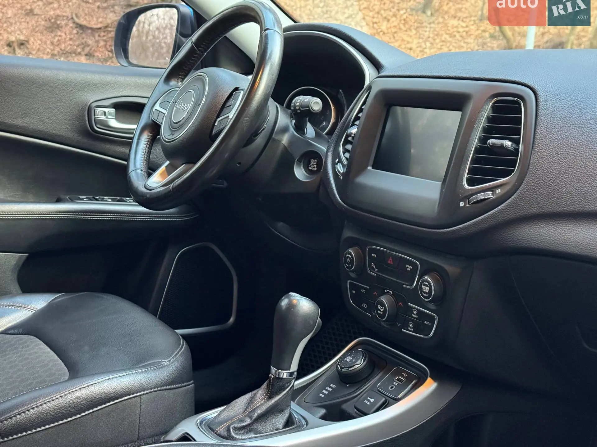 2017 Jeep Compass - мініатюра 17