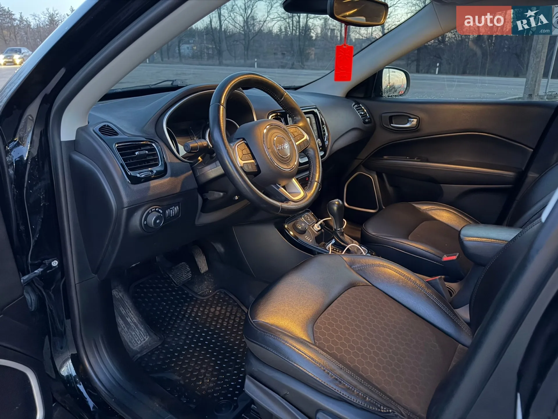 2018 Jeep Compass - мініатюра 13