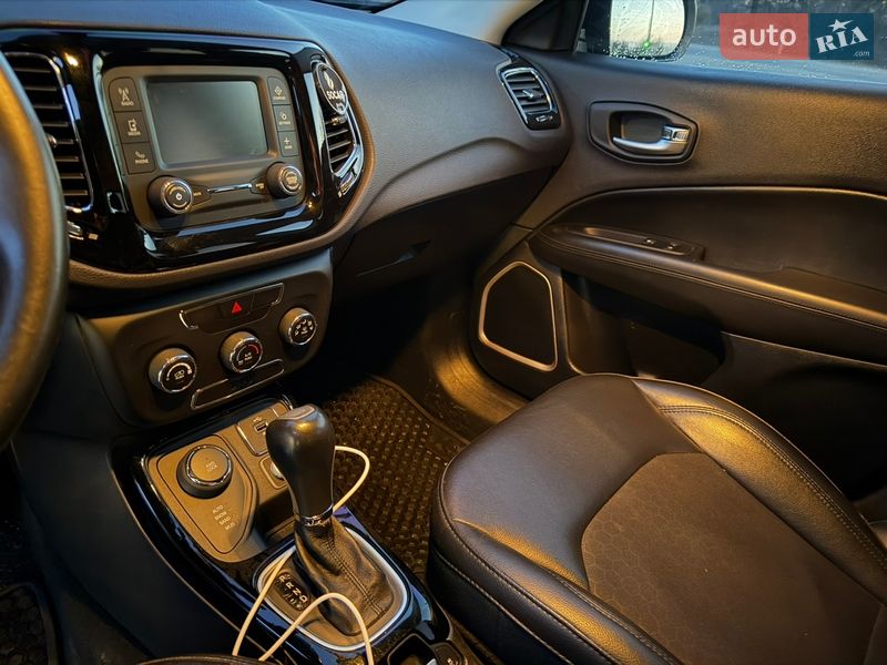 Внедорожник / Кроссовер Jeep Compass 2018 в Кропивницком фото 14 Внедорожник / Кроссовер Jeep Compass 2018 в Кропивницком