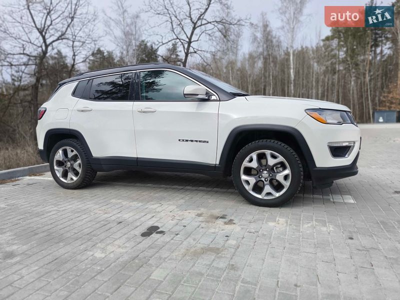 Внедорожник / Кроссовер Jeep Compass 2021 в Киеве