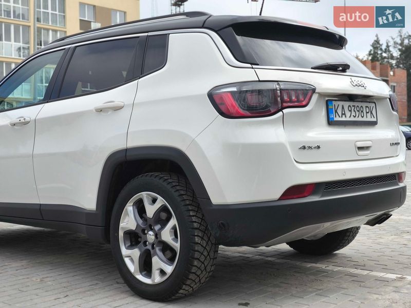 Внедорожник / Кроссовер Jeep Compass 2021 в Киеве