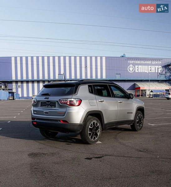Внедорожник / Кроссовер Jeep Compass 2019 в Киеве