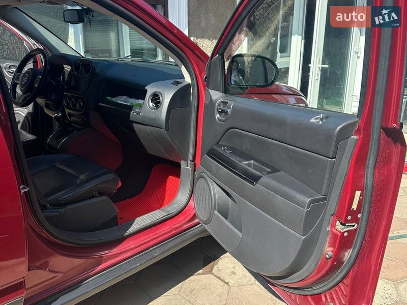 Внедорожник / Кроссовер Jeep Compass 2012 в Одессе