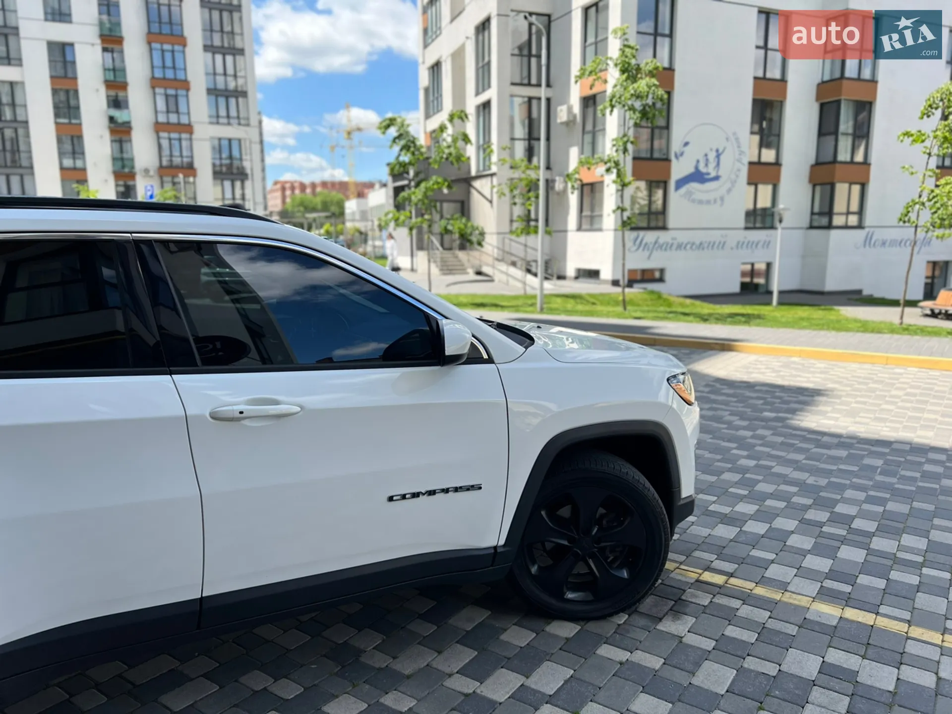 2017 Jeep Compass - мініатюра 12