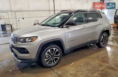 Внедорожник / Кроссовер Jeep Compass 2022 в Киеве
