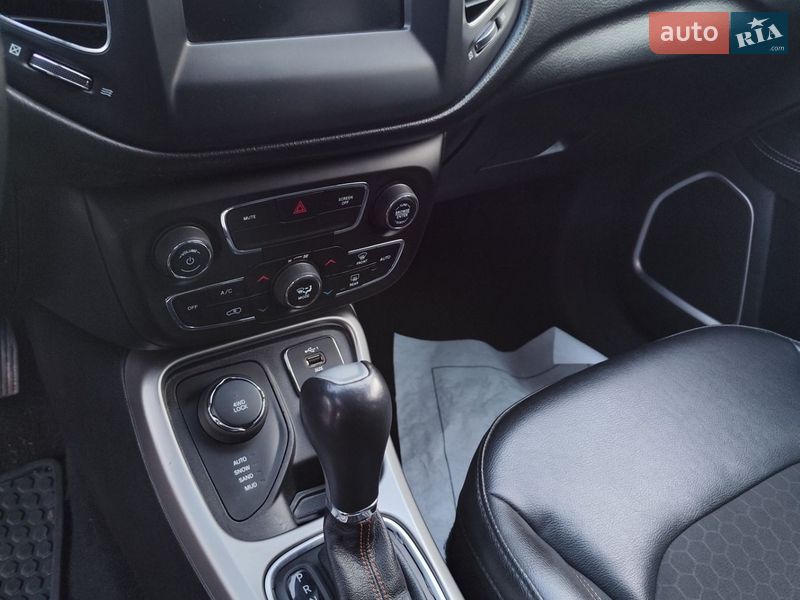 Внедорожник / Кроссовер Jeep Compass 2019 в Чернигове фото 25 Внедорожник / Кроссовер Jeep Compass 2019 в Чернигове