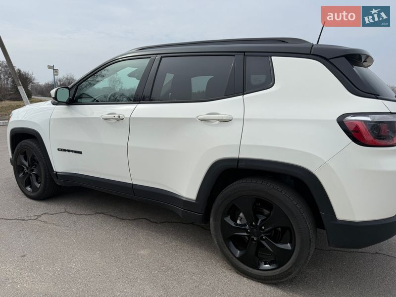 Внедорожник / Кроссовер Jeep Compass 2019 в Ромнах