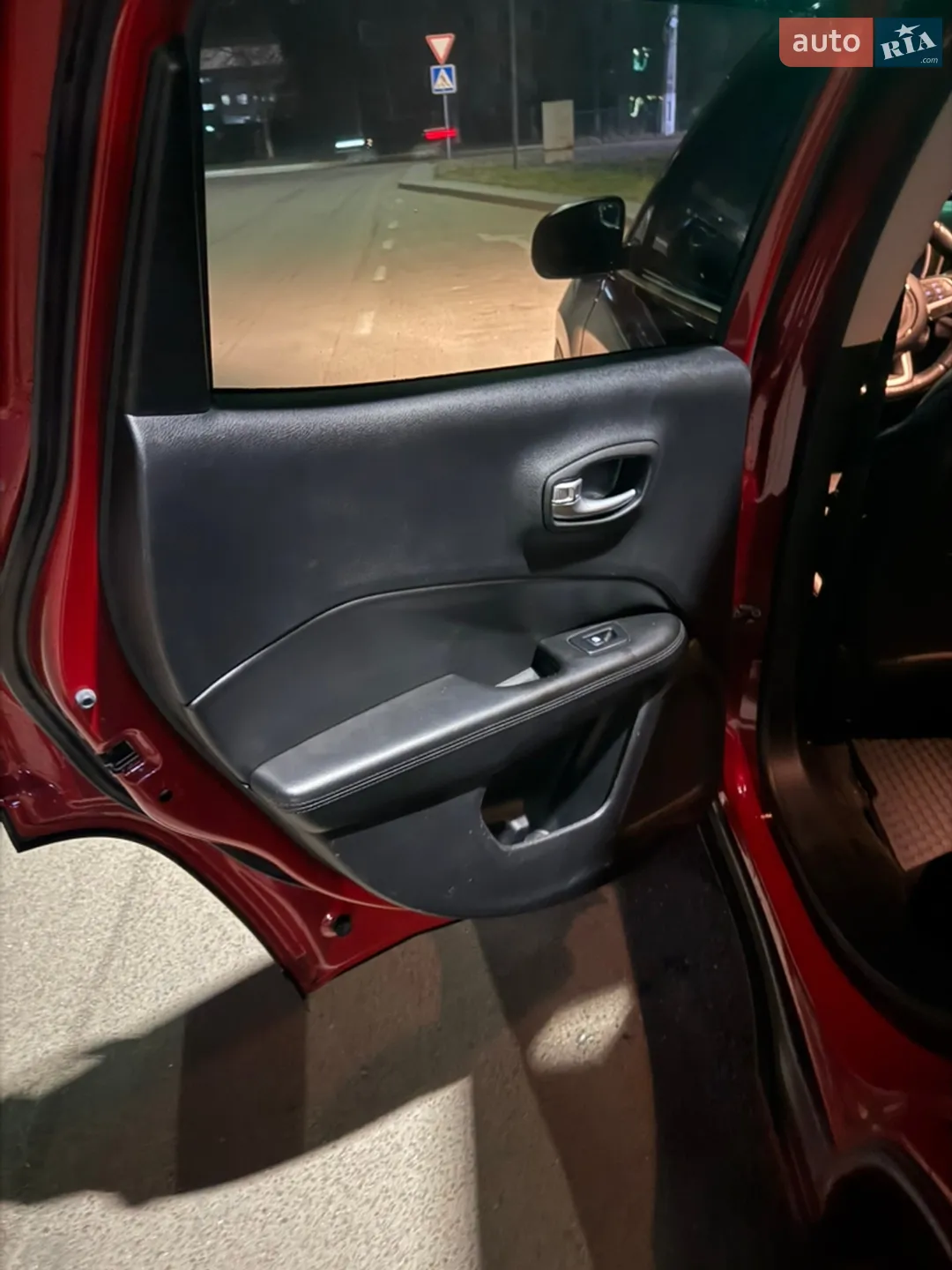 2018 Jeep Compass - мініатюра 20