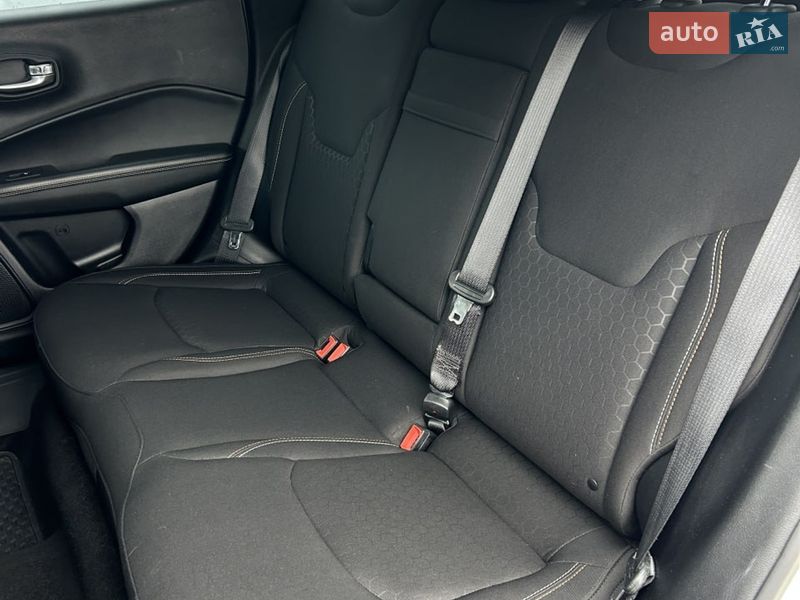 Позашляховик / Кросовер Jeep Compass 2017 в Сумах фото 14 Позашляховик / Кросовер Jeep Compass 2017 в Сумах