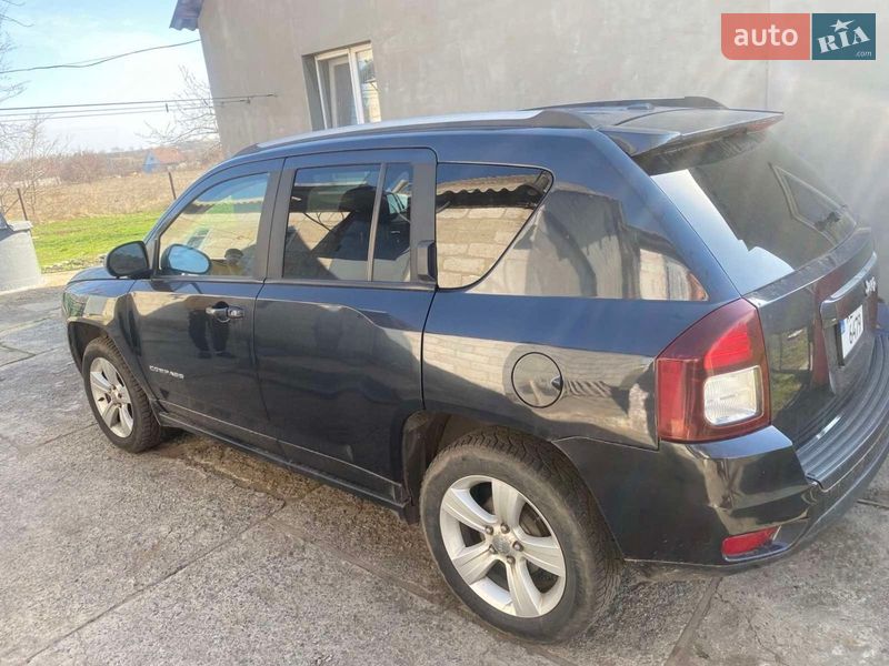 Внедорожник / Кроссовер Jeep Compass 2015 в Днепре