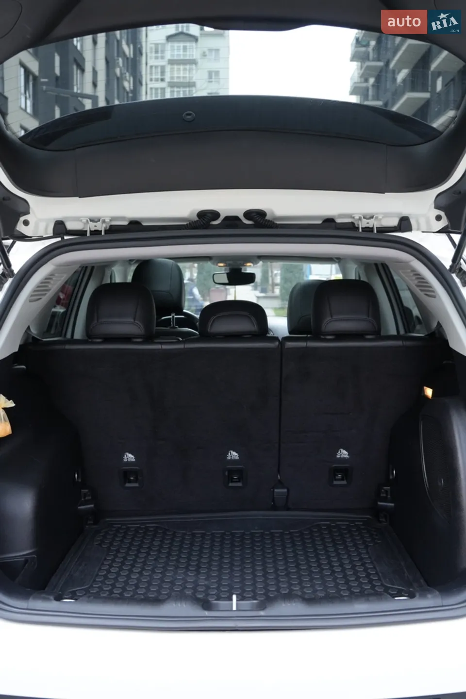 2021 Jeep Compass - мініатюра 11