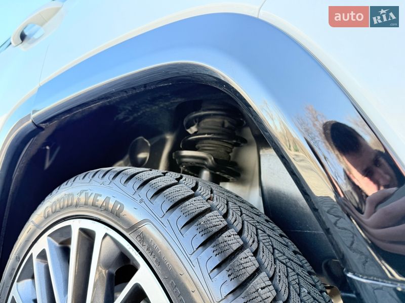 Позашляховик / Кросовер Jeep Compass 2024 в Києві
