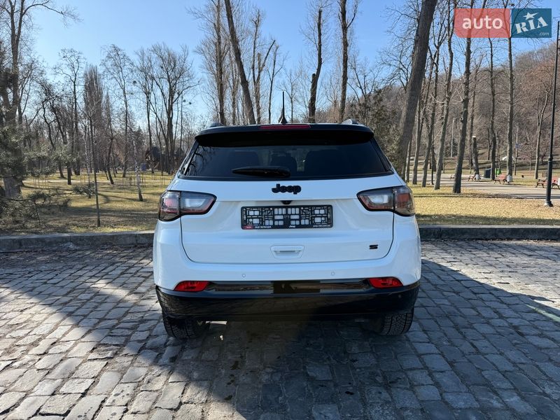 Позашляховик / Кросовер Jeep Compass 2024 в Києві