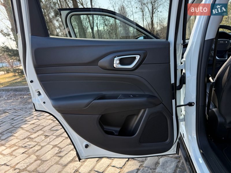 Позашляховик / Кросовер Jeep Compass 2024 в Києві