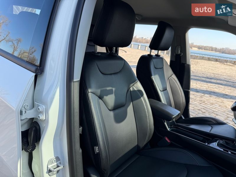 Позашляховик / Кросовер Jeep Compass 2024 в Києві