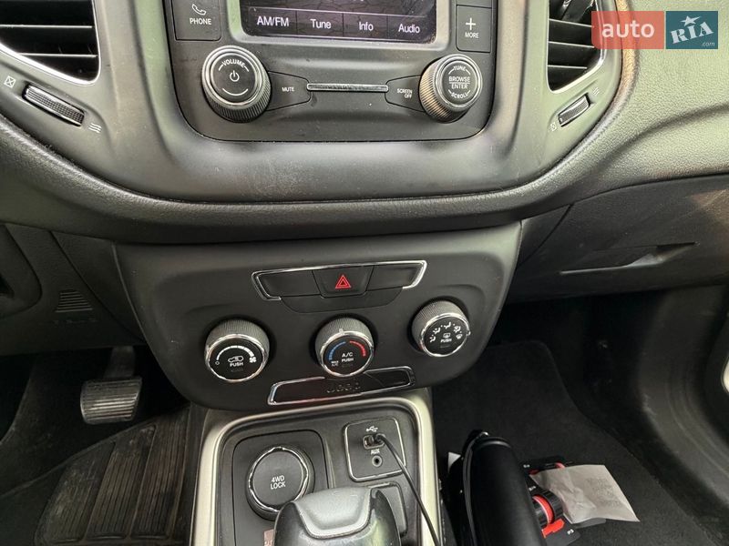 Внедорожник / Кроссовер Jeep Compass 2017 в Львове