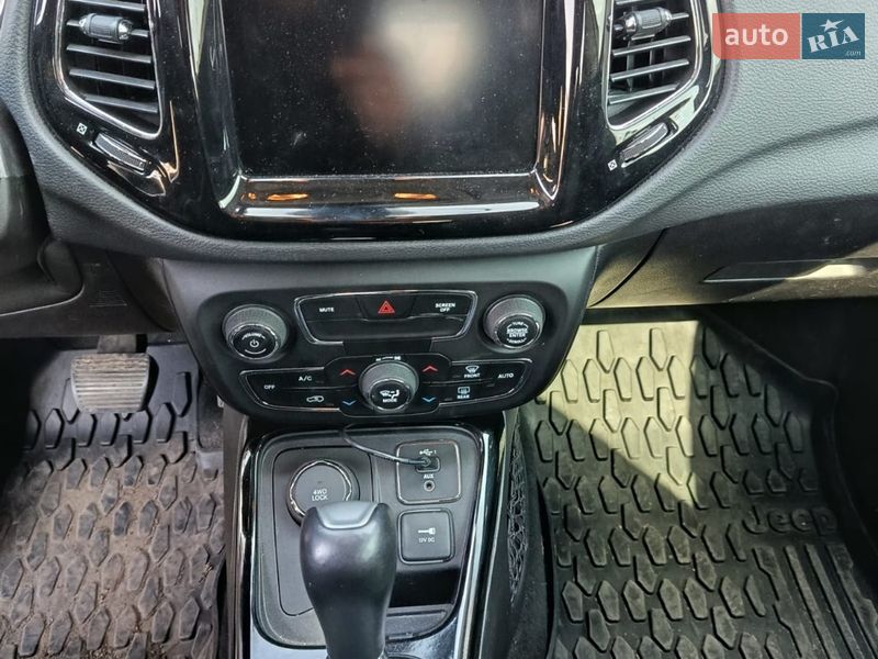 Внедорожник / Кроссовер Jeep Compass 2019 в Новых Санжарах фото 11 Внедорожник / Кроссовер Jeep Compass 2019 в Новых Санжарах