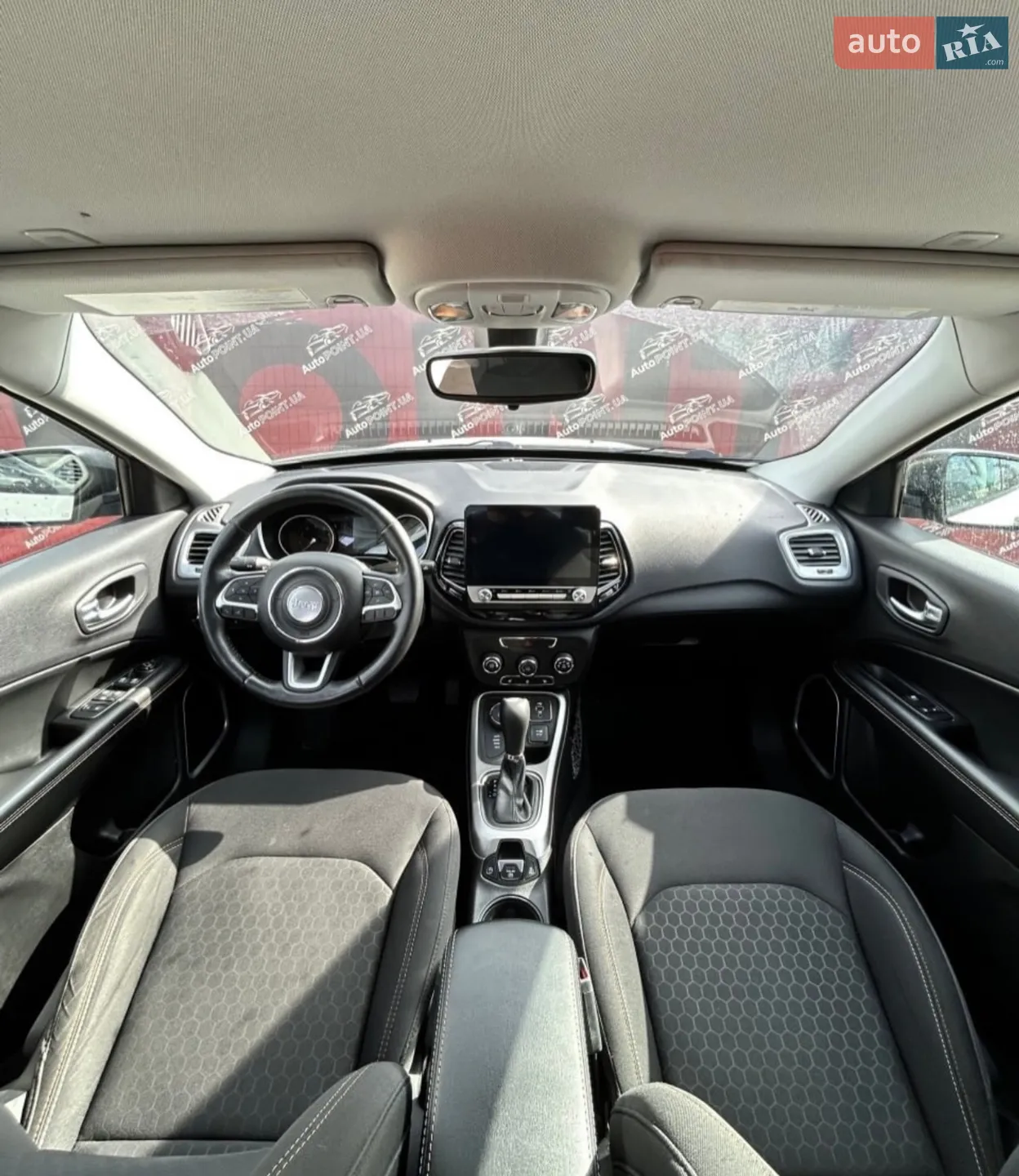 2017 Jeep Compass - мініатюра 9