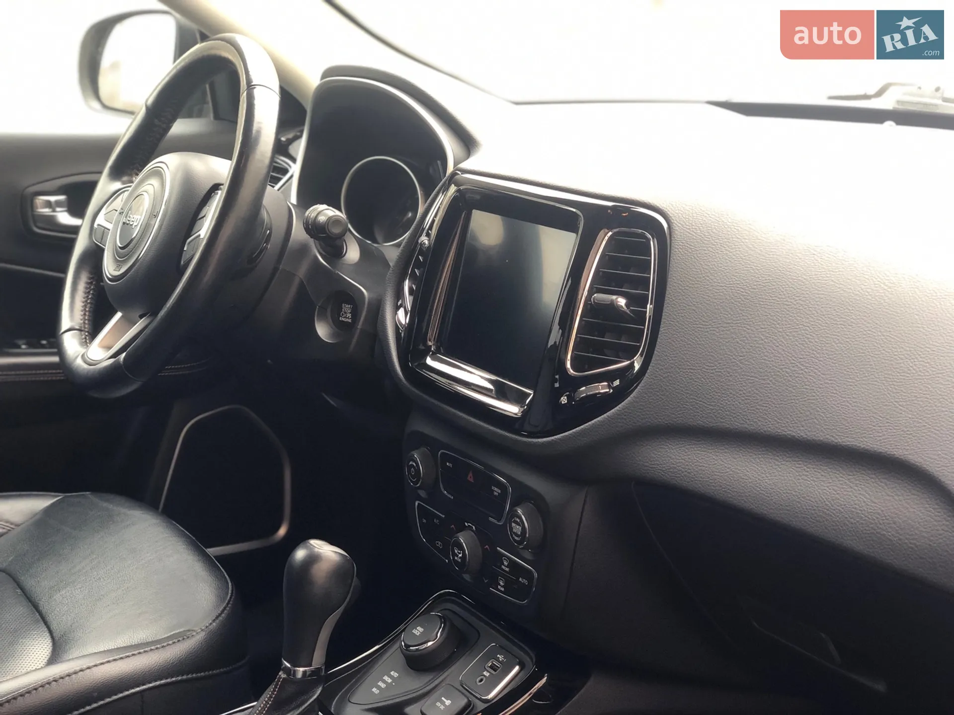 2020 Jeep Compass - мініатюра 19