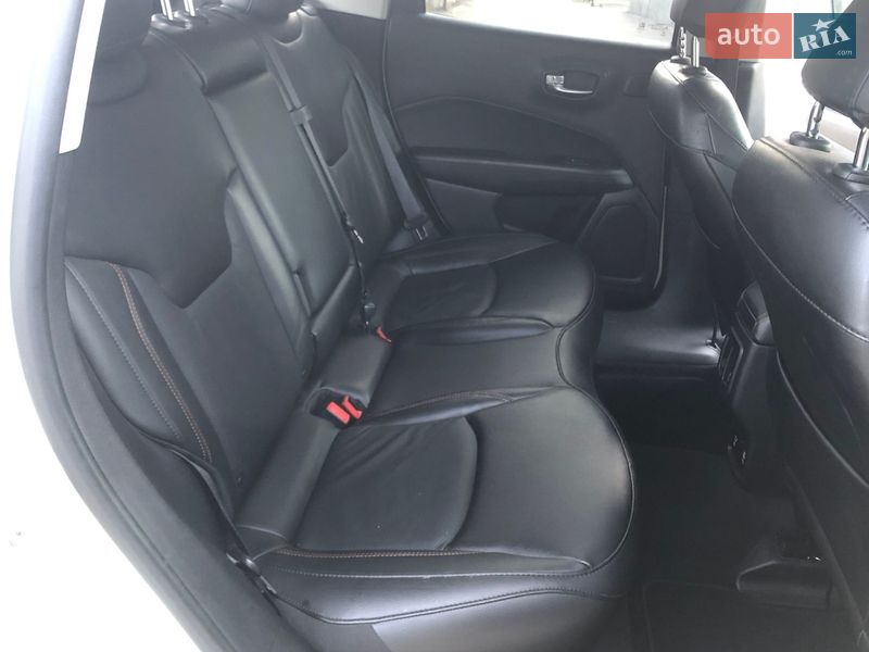 Позашляховик / Кросовер Jeep Compass 2020 в Кременчуці фото 29 Позашляховик / Кросовер Jeep Compass 2020 в Кременчуці