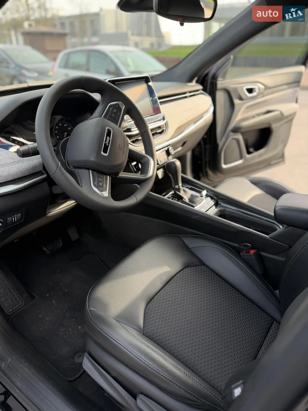 2025 Jeep Compass - мініатюра 20