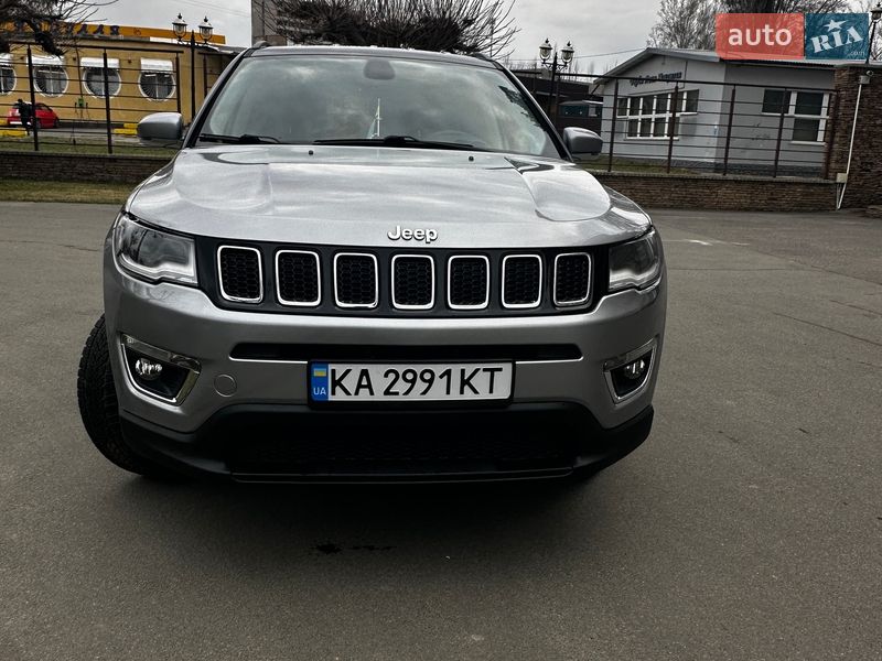 Внедорожник / Кроссовер Jeep Compass 2017 в Киеве фото 13 Внедорожник / Кроссовер Jeep Compass 2017 в Киеве
