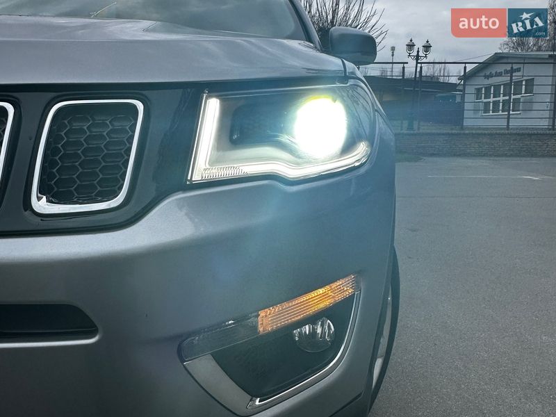 Внедорожник / Кроссовер Jeep Compass 2017 в Киеве фото 14 Внедорожник / Кроссовер Jeep Compass 2017 в Киеве