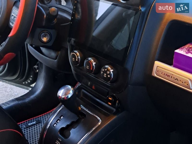 Внедорожник / Кроссовер Jeep Compass 2014 в Белой Церкви