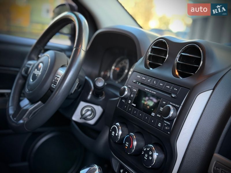 Внедорожник / Кроссовер Jeep Compass 2014 в Ивано-Франковске