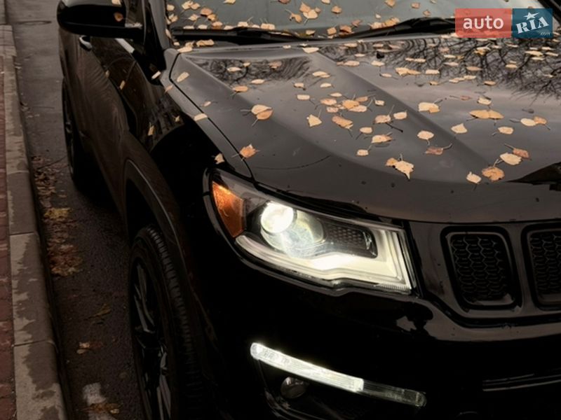 Внедорожник / Кроссовер Jeep Compass 2017 в Шептицькому