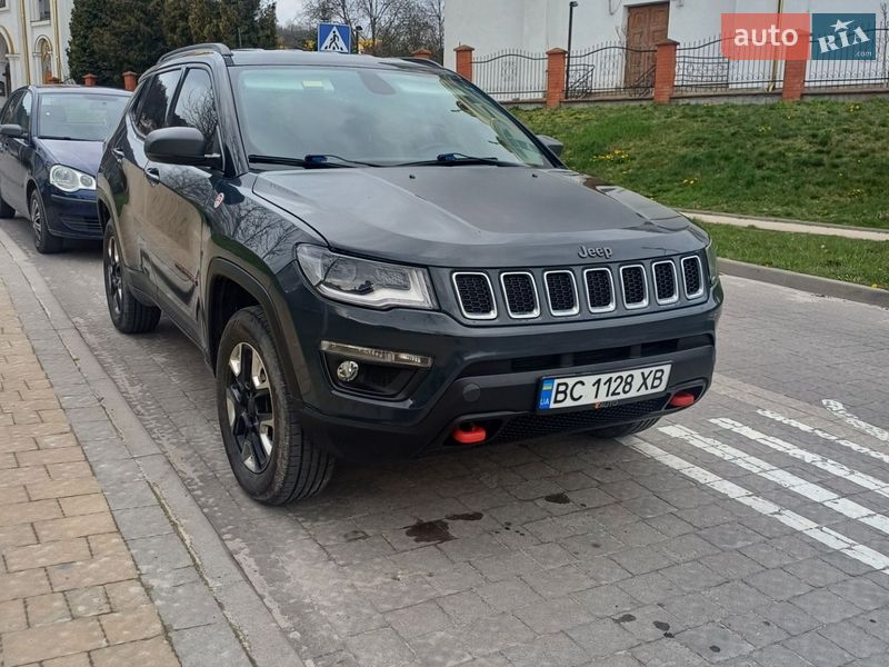 Внедорожник / Кроссовер Jeep Compass 2017 в Львове
