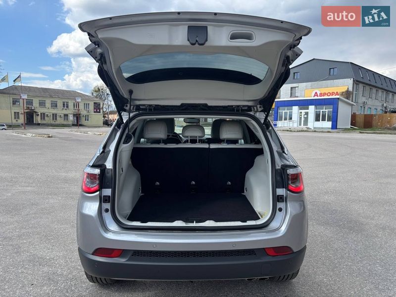 Позашляховик / Кросовер Jeep Compass 2020 в Валках