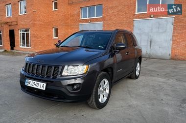 Внедорожник / Кроссовер Jeep Compass 2013 в Дубровице
