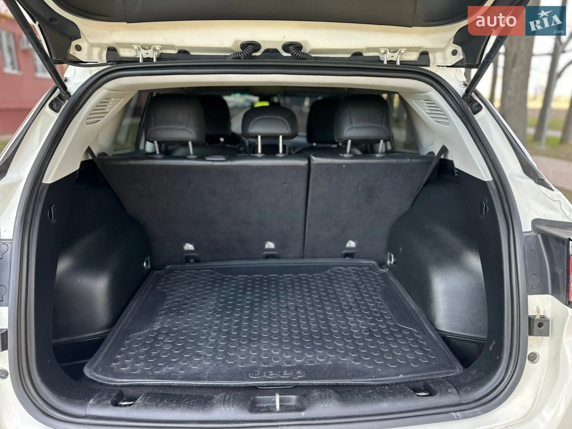 2018 Jeep Compass - мініатюра 12