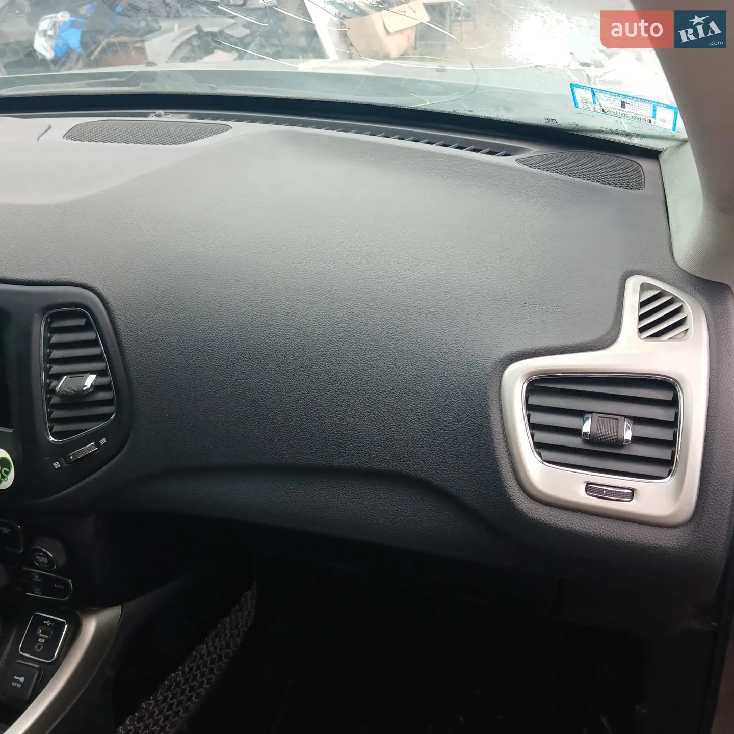 2019 Jeep Compass - мініатюра 3